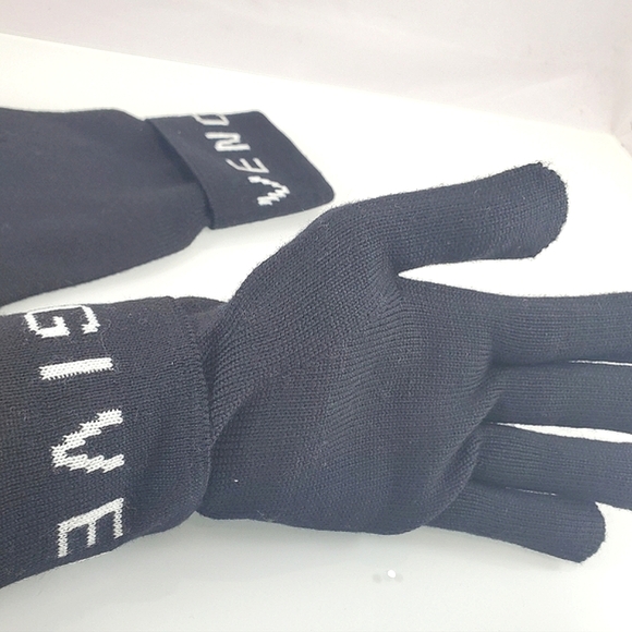 NWT$290 Givenchy Black 100% Wool Stretch Knit Logo Gloves Sz One Size (Large) - Picture 4 of 8